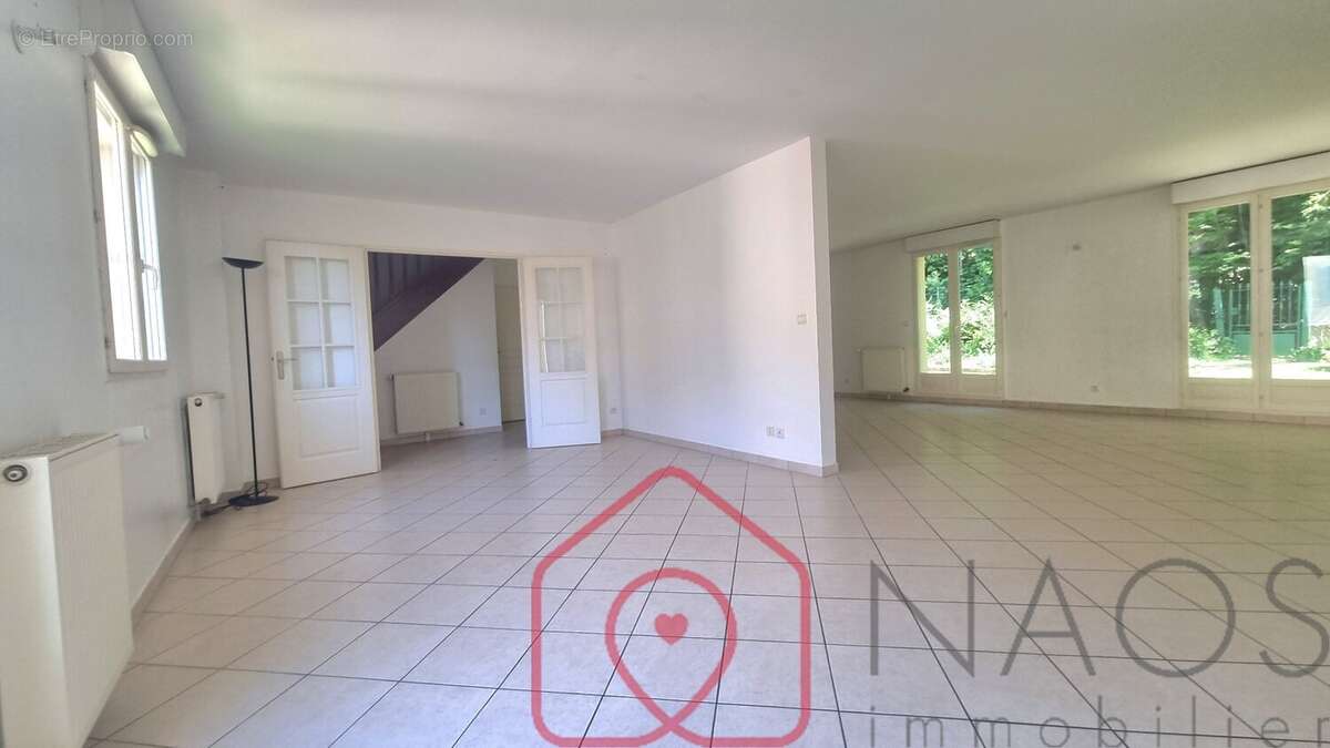 Villa en bord de forêt - photo 5