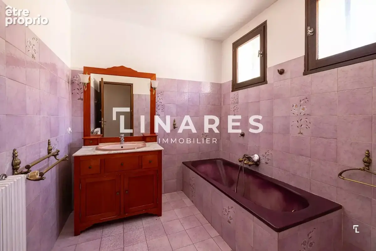 DOUCE AUTHENTICITE - Villa T4 de 105 m²  - Jardin 900  m² - 13012 Marseille - photo 13