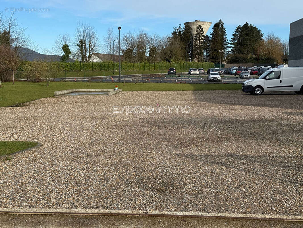 Commerce à ESLETTES