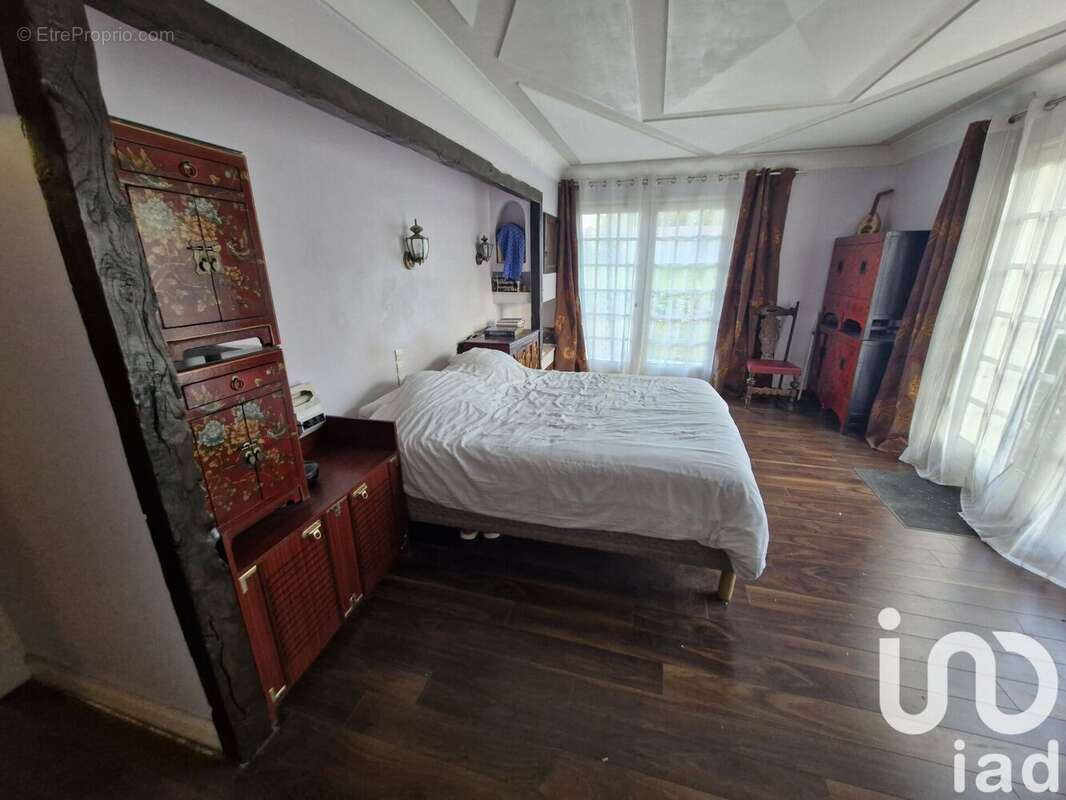 Photo 8 - Maison à CHASSENON