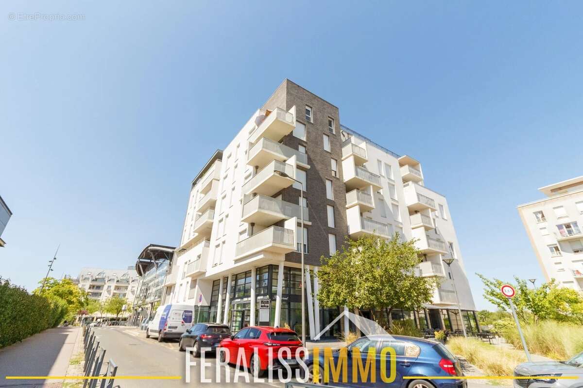 F5 impeccable avec 4 chambres à pied du RER A - photo 15