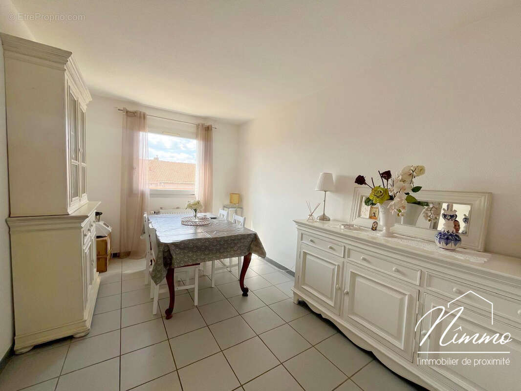 Appartement à NIMES