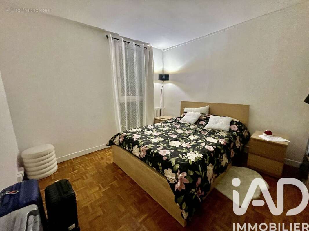 Photo 4 - Appartement à VILLENEUVE-LA-GARENNE