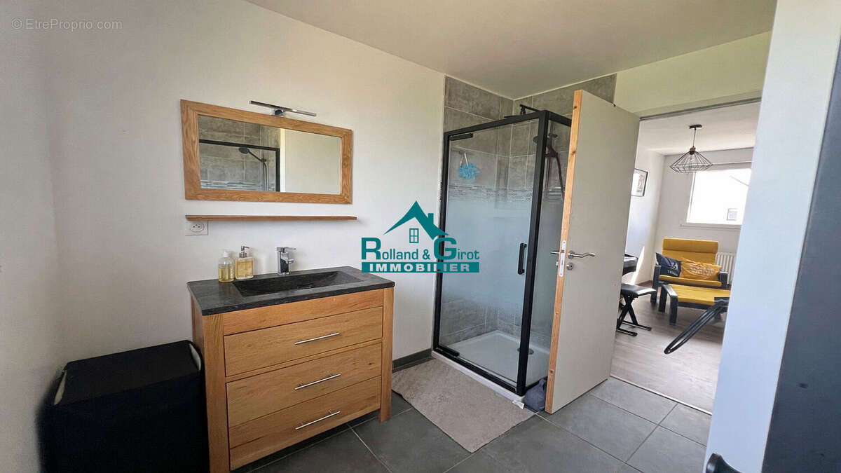 Maison à SAINT-AUBIN-D'AUBIGNE