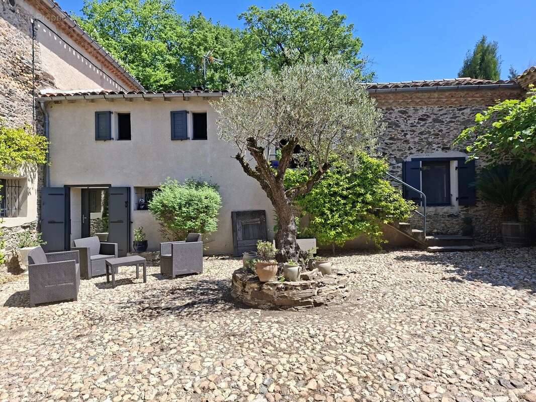 Maison à ROQUECOURBE