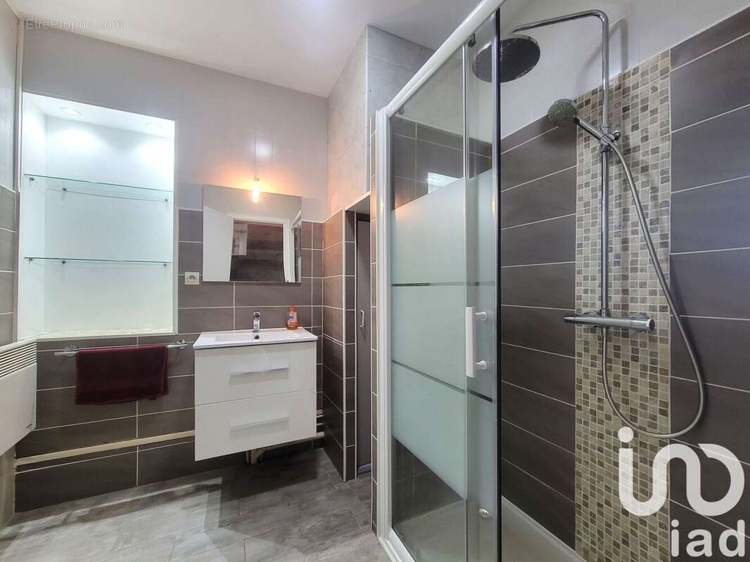 Photo 2 - Appartement à SAINTES