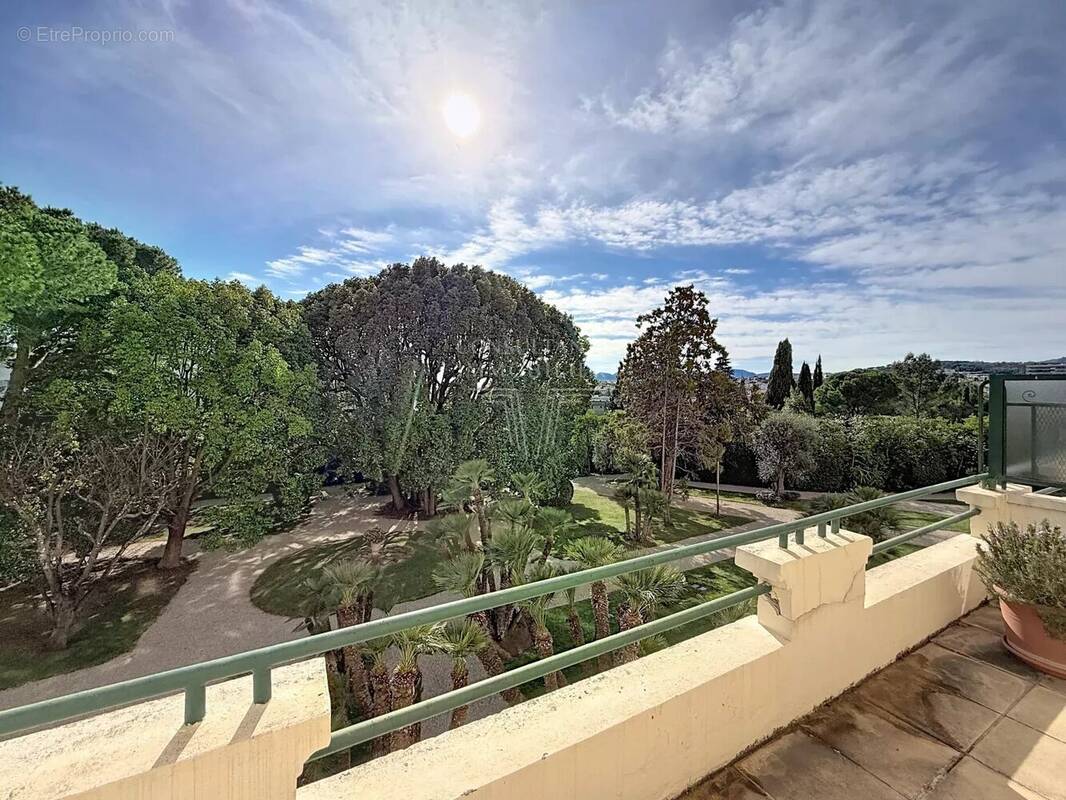 Appartement à CANNES