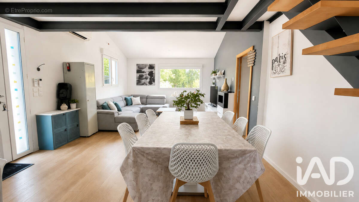 Photo 2 - Maison à PERTUIS