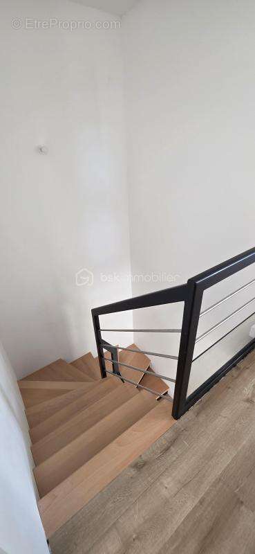 Maison à SAINT-SYLVAIN-D'ANJOU