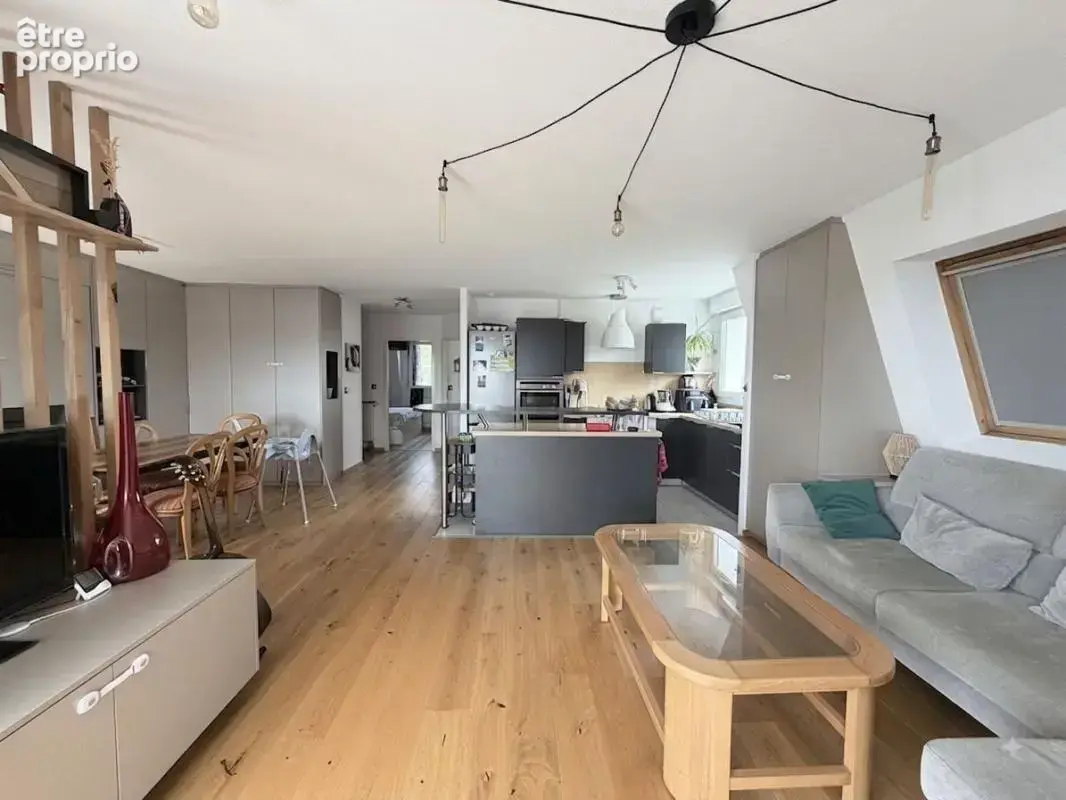 Appartement À Vendre - photo 2
