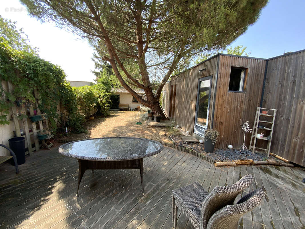 Maison 5 chambres - tremblay en france - photo 8