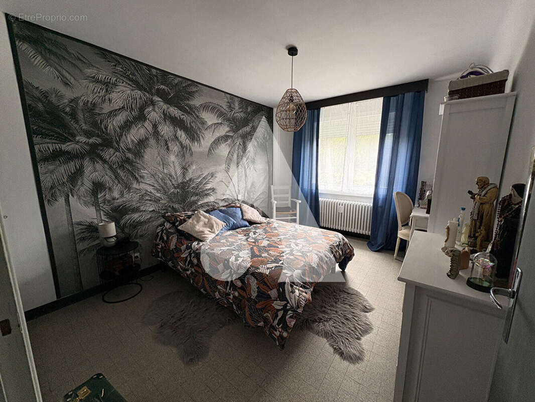 Maison à LARGENTIERE