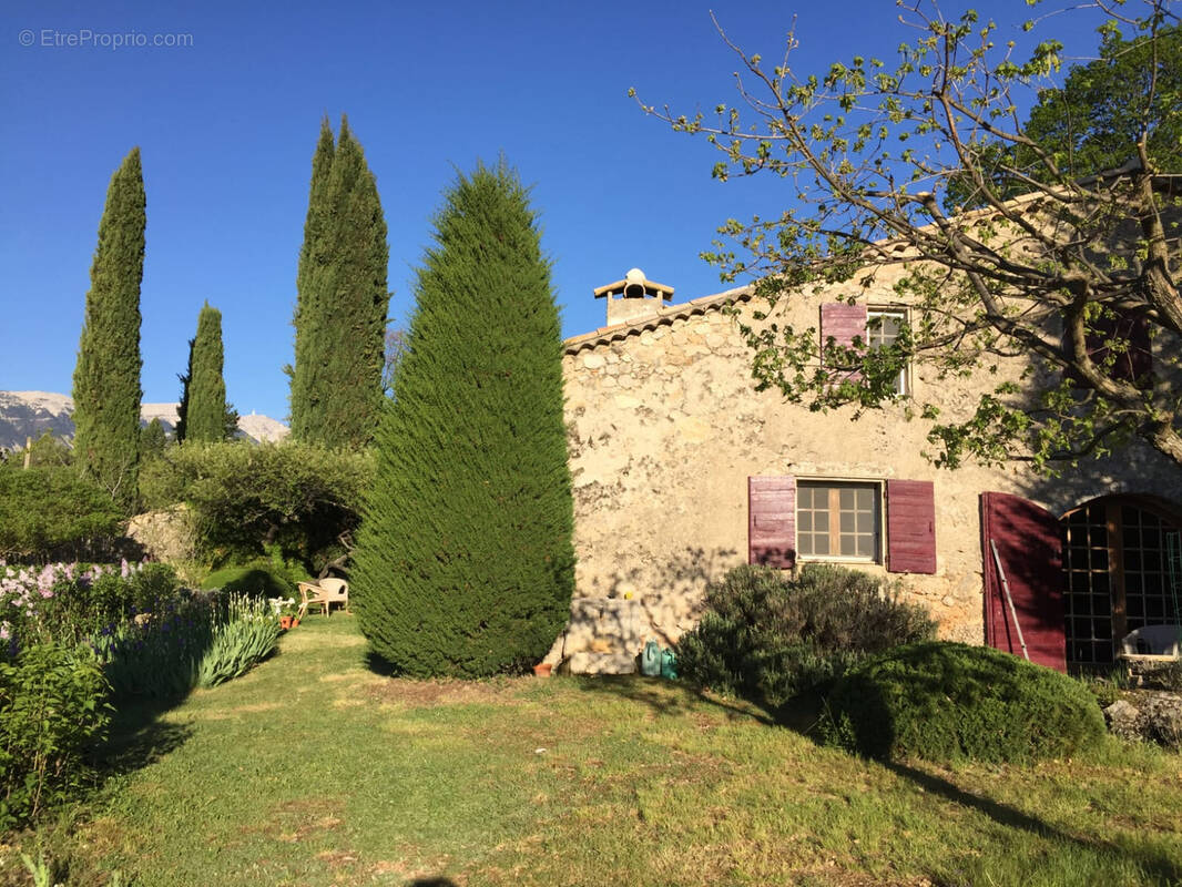 Maison à VAISON-LA-ROMAINE