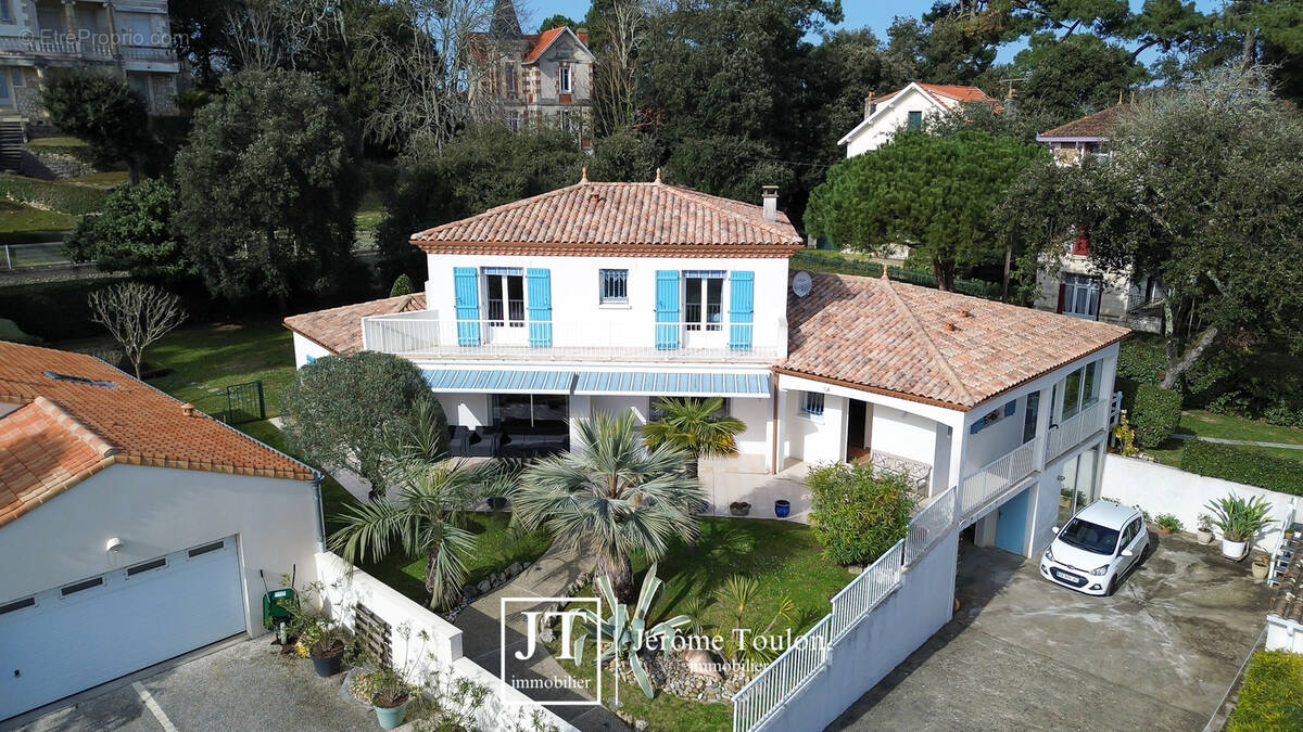 Maison à SAINT-PALAIS-SUR-MER