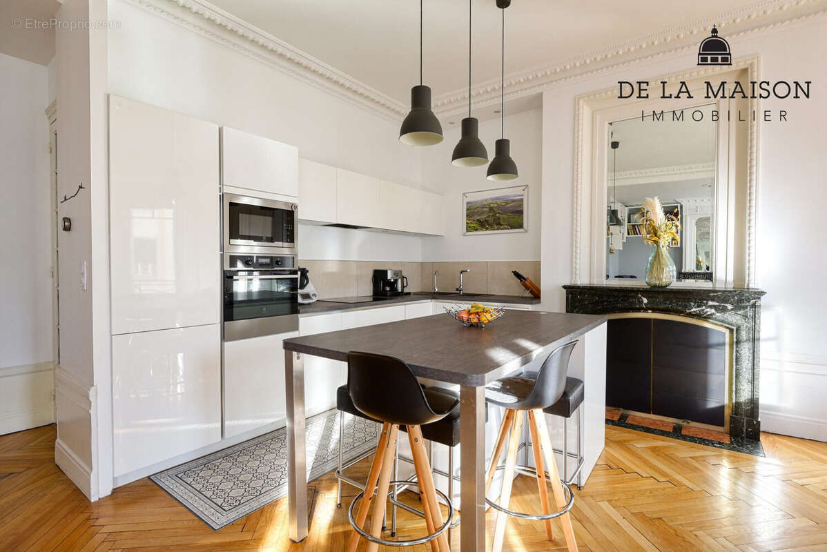 Appartement à LYON-6E