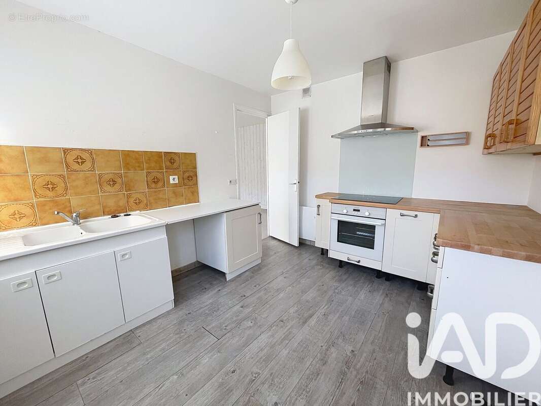 Photo 3 - Appartement à MAULETTE