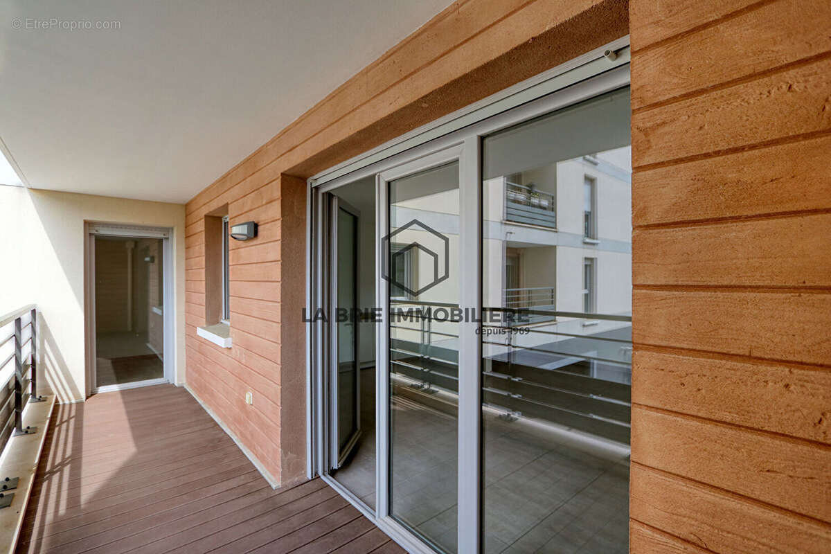 Appartement à JUVISY-SUR-ORGE