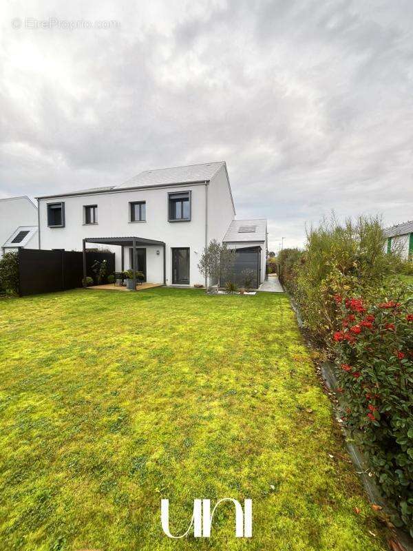 Maison à COLOMBELLES