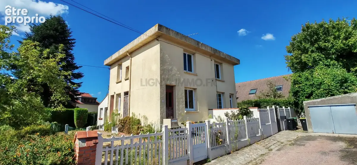 Appartement à GREGES