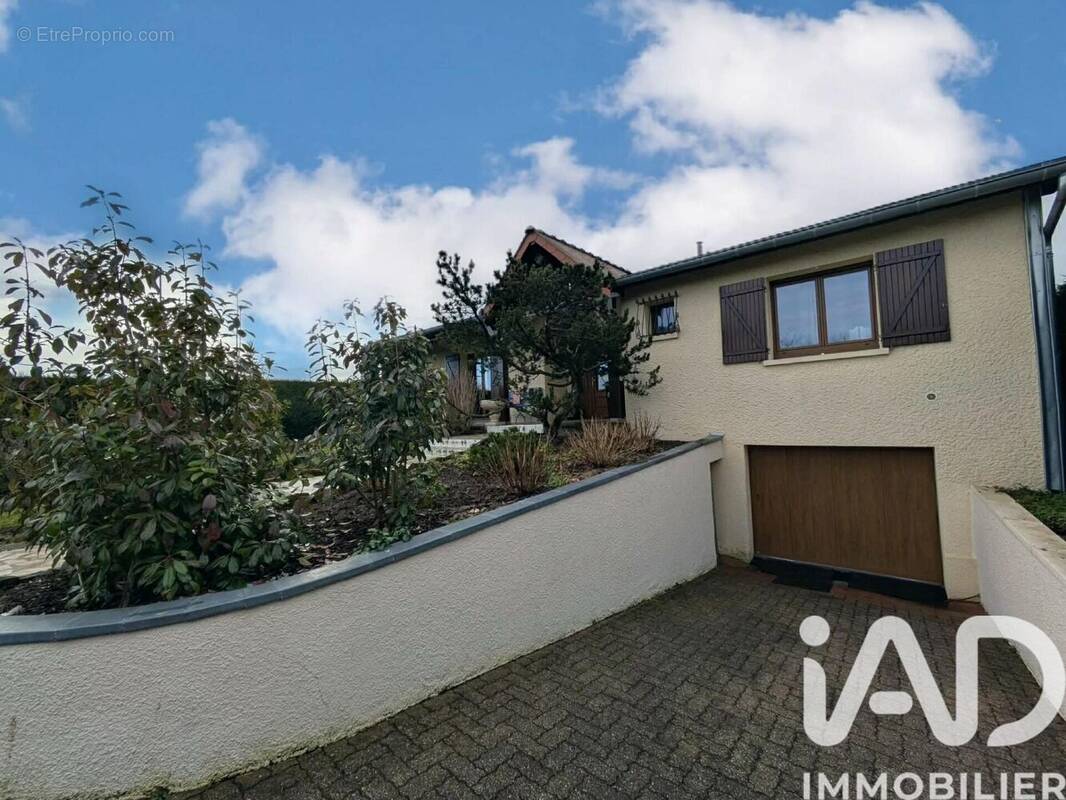 Photo 1 - Maison à LEXY