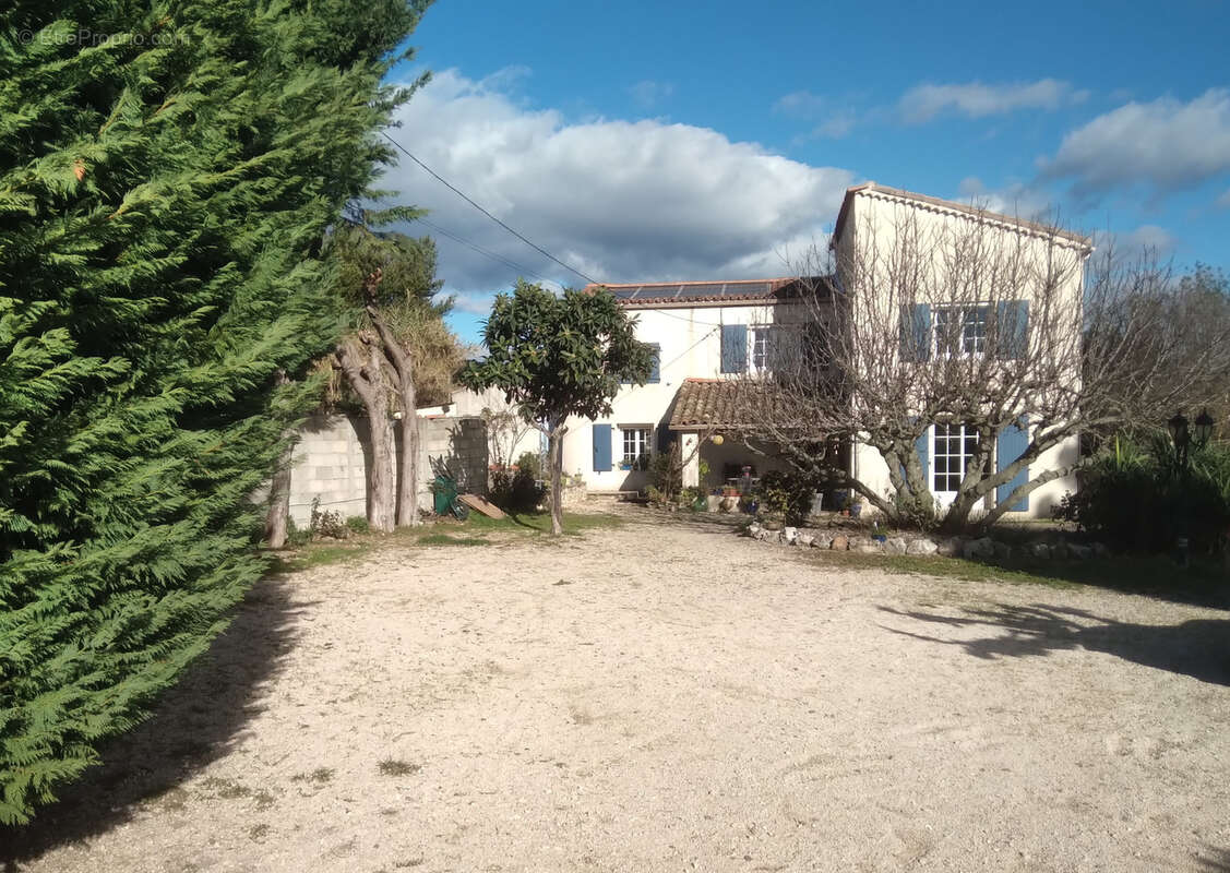 Maison à SAINT-CHRISTOL-LES-ALES