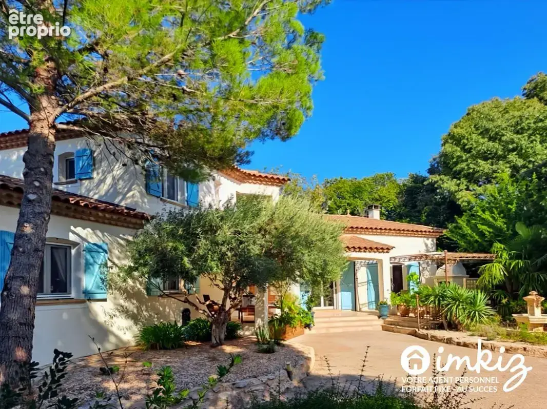 Superbe Maison Située à 10 minutes des Plages. - photo 1