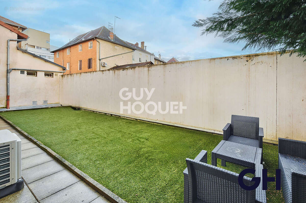 Meyzieu Centre - rez-de-jardin - 3 pièces - Jardin 50m2 - photo 2