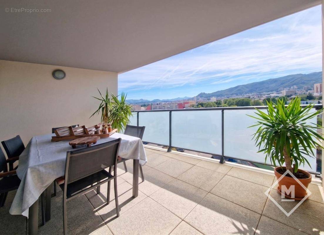 Appartement à MARSEILLE-10E