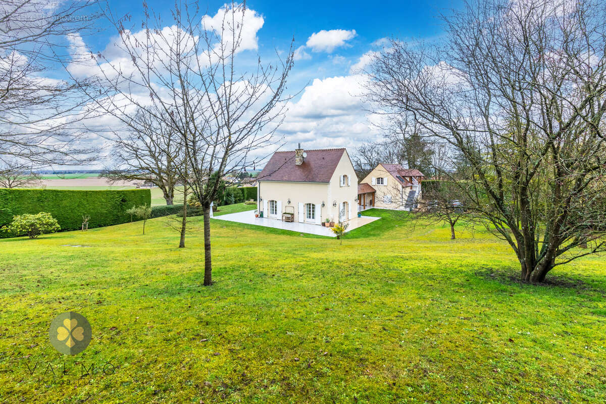 Maison à MANTES-LA-VILLE