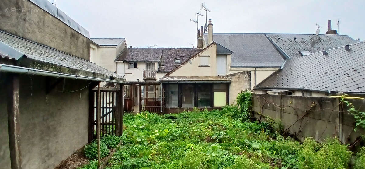 Maison à MONTOIRE-SUR-LE-LOIR