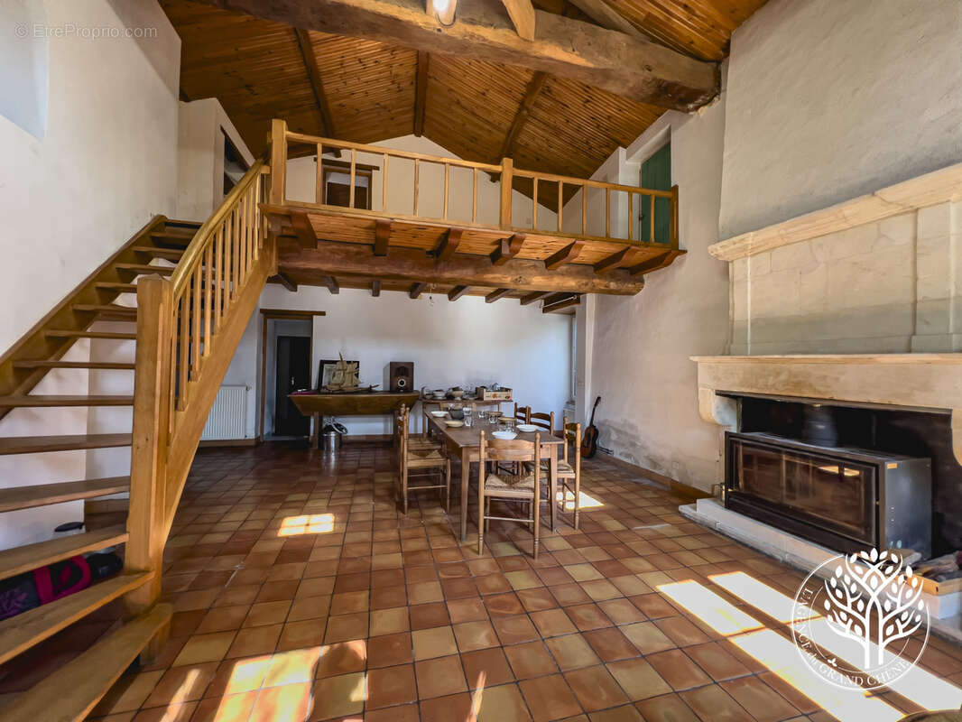 Maison à LES NOUILLERS