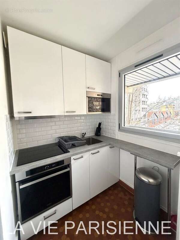 Appartement à PARIS-15E