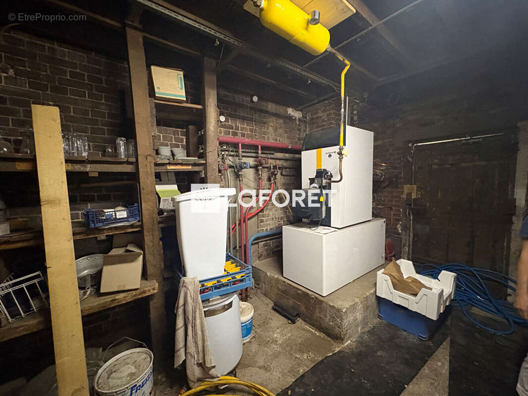 Local commercial vendu loué Sotteville Les Rouen 690 m2 - photo 11