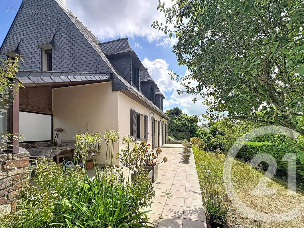 Maison 116 m² à Lannion  - photo 1