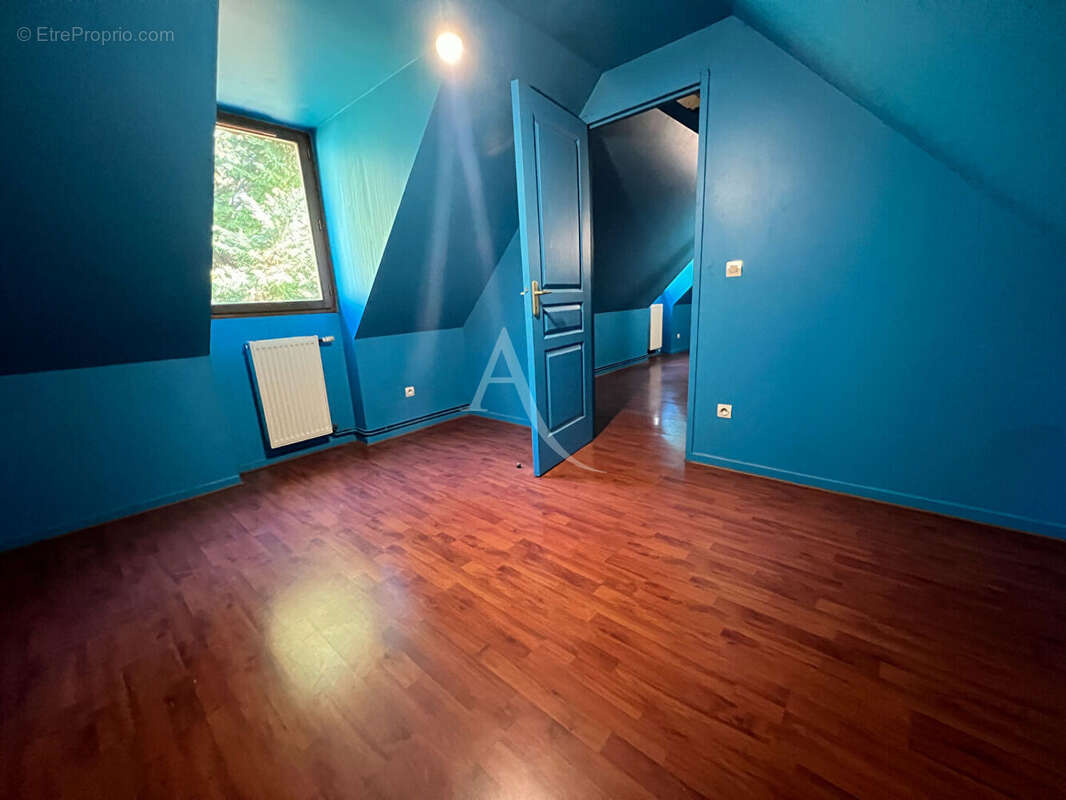 Maison à FONTENAY-SOUS-BOIS