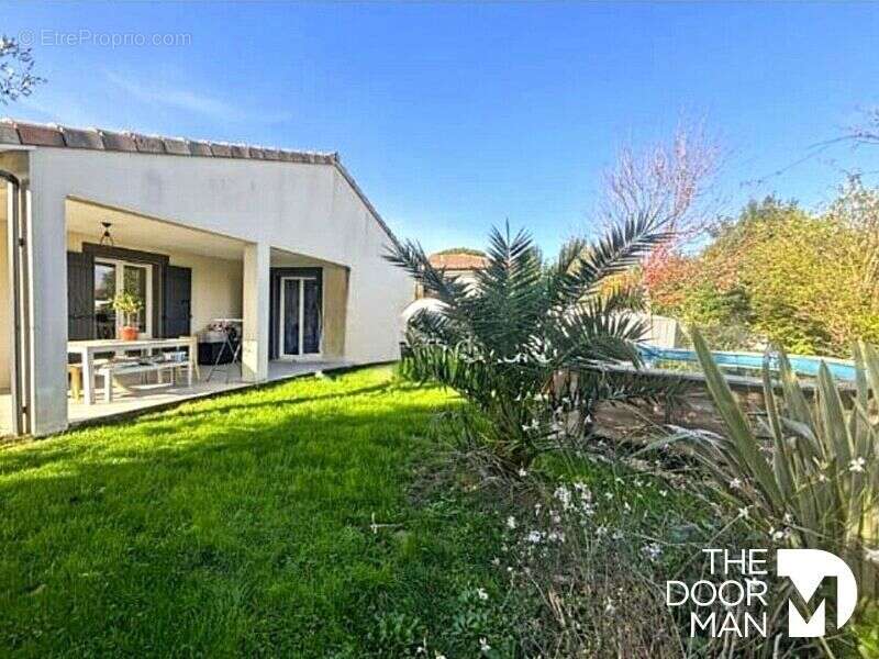 Maison à LE FAUGA