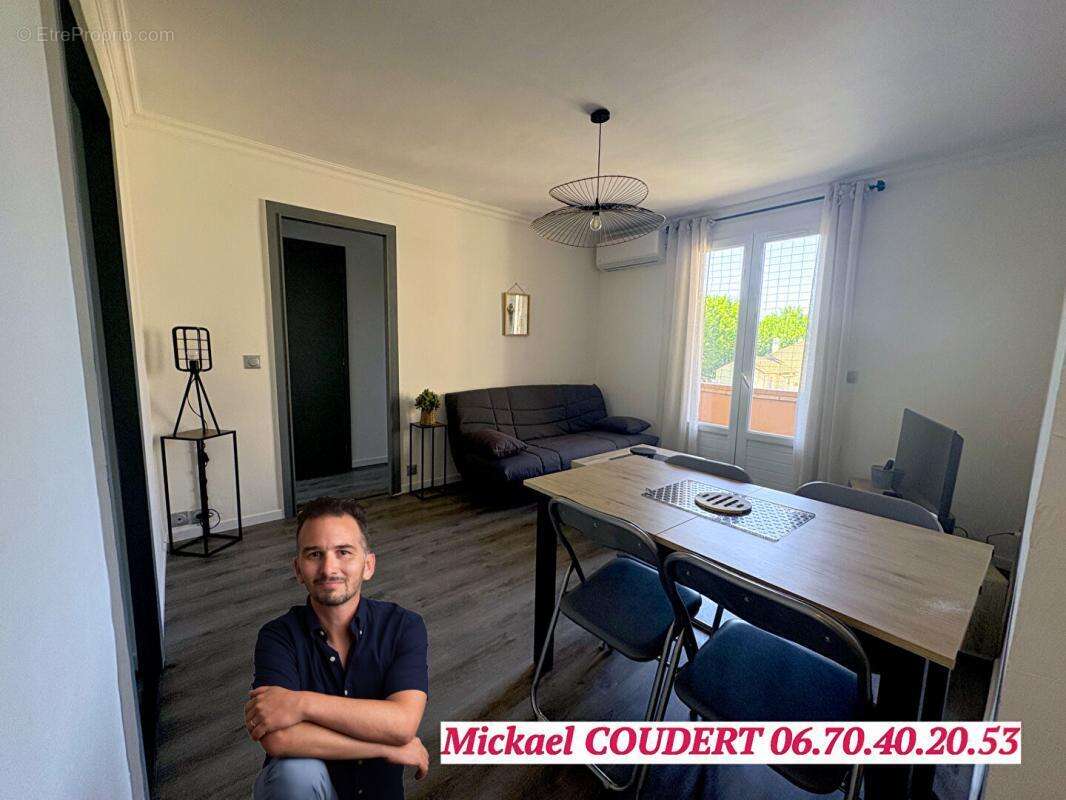 Appartement à PORT-SAINT-LOUIS-DU-RHONE