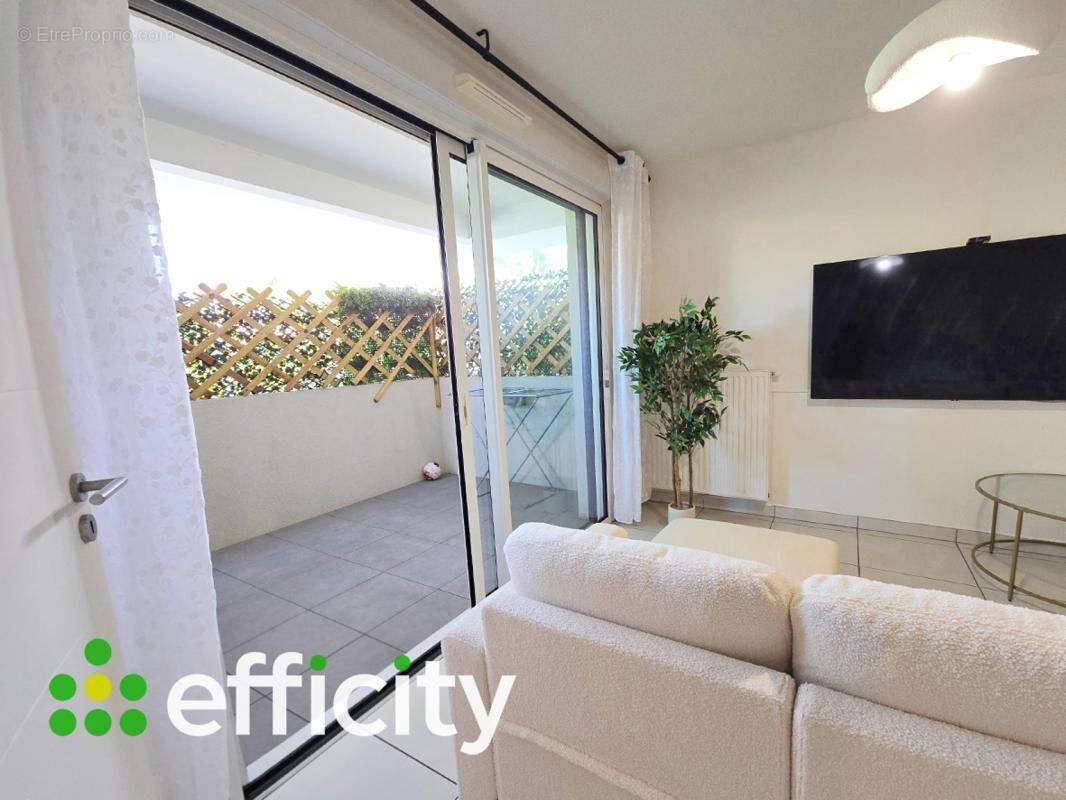 Appartement à FREJUS