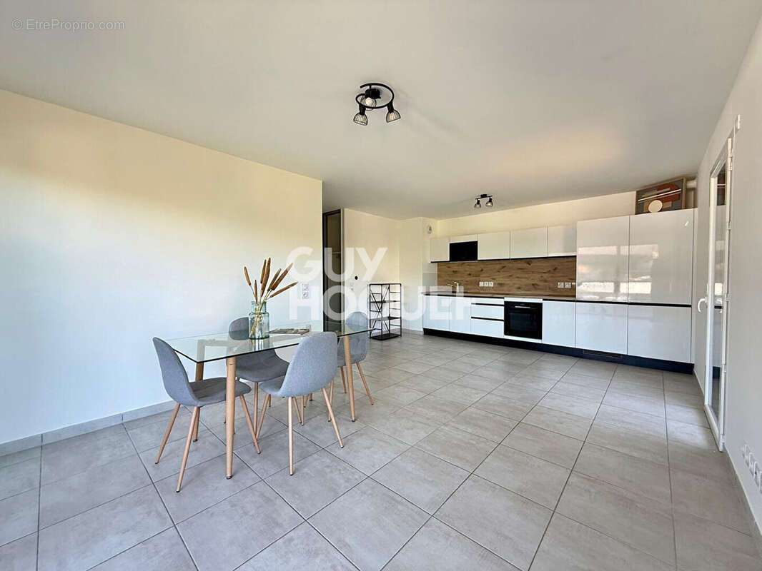 Appartement à AIX-LES-BAINS
