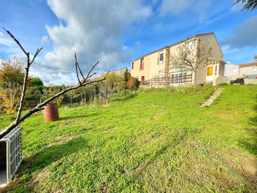 Maison à GIVORS