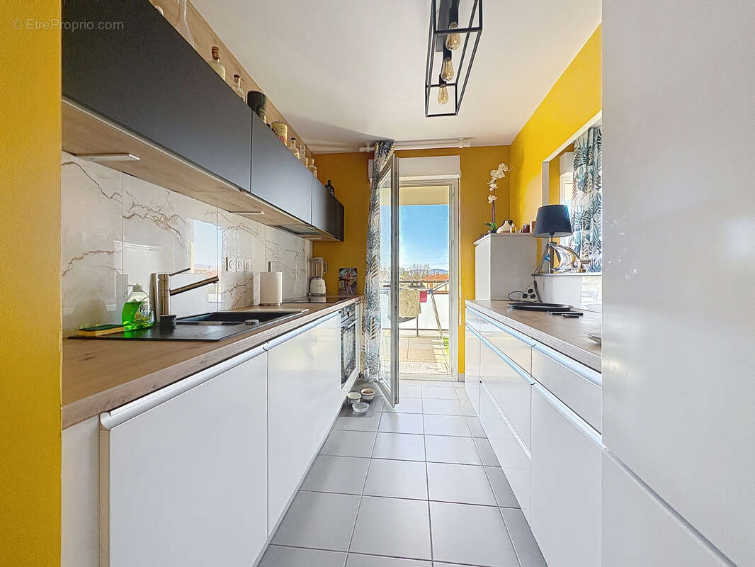 Appartement à FREJUS