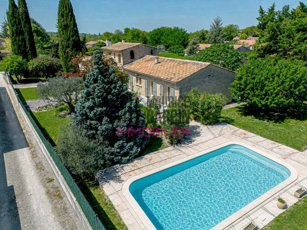 Maison à MAZAN