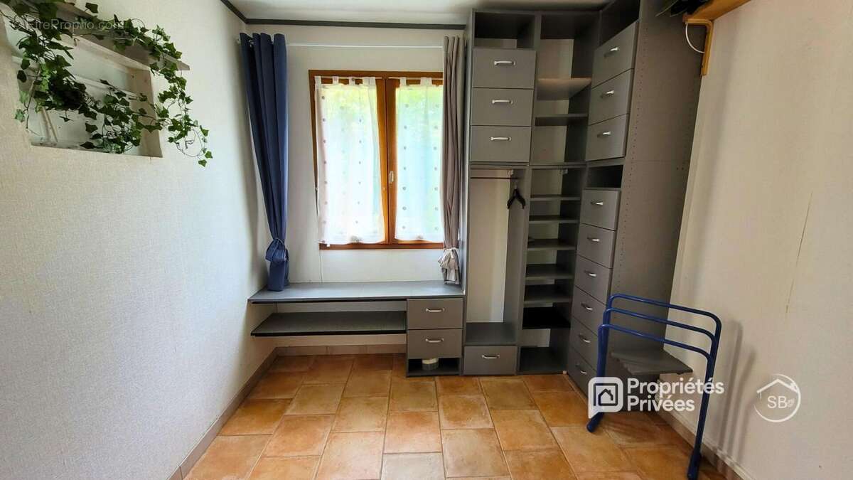Maison  5 pièce(s) 127 m2 -Vernon - Plain-pied avec vue panoramique, dépendance - 295 000  HAI - photo 14