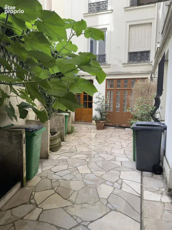 Appartement 2 pièces 61 m² à vendre à Paris-10e (75010) - photo 3