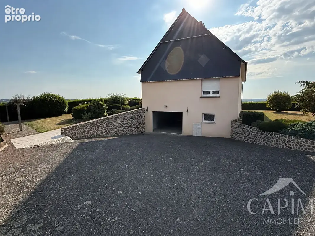 Maison Saint Brice De Landelles 140 m2 - 5 Pièces - 4 Ch - Sous-sol - photo 2