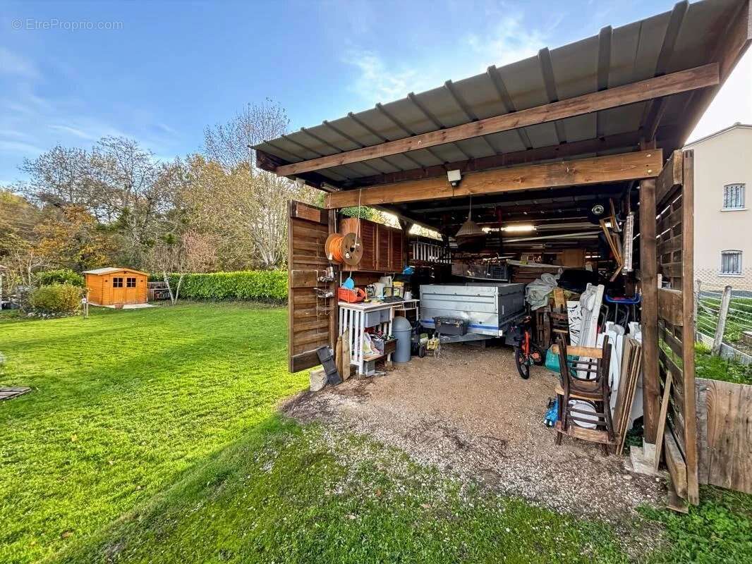 Maison à COULOUNIEIX-CHAMIERS