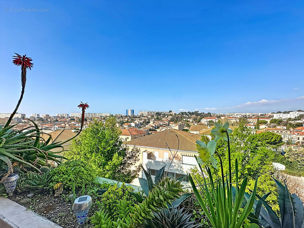 Appartement à MARSEILLE-13E