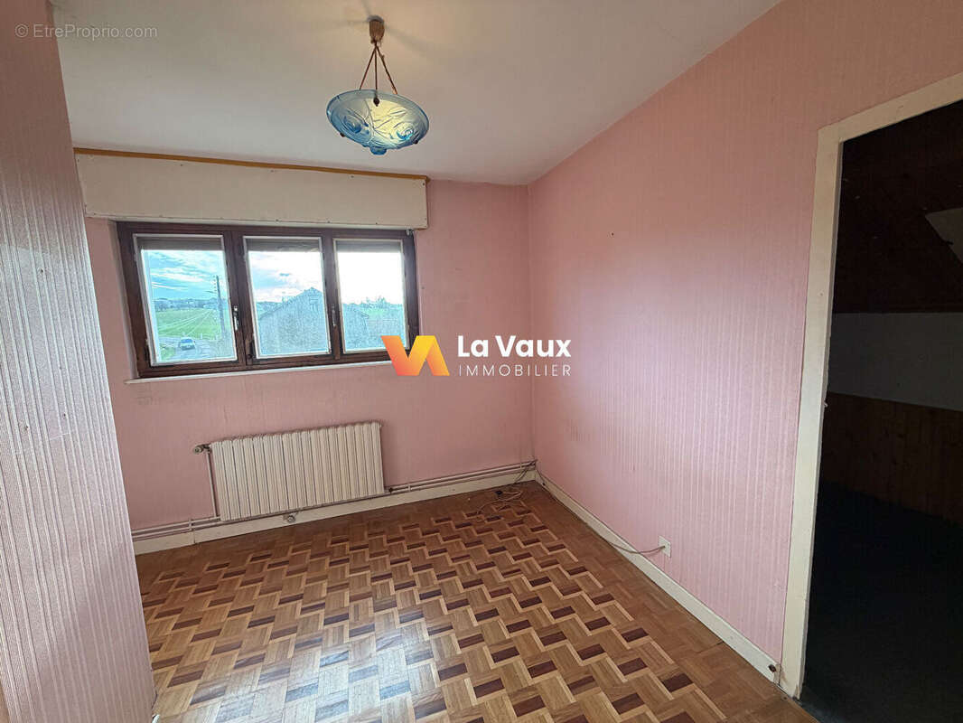 Maison à DAMELEVIERES