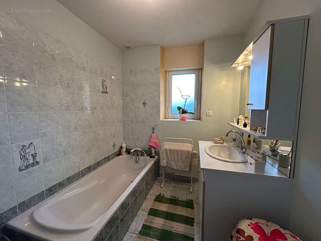 Maison en pierre  Saint Séglin - photo 4