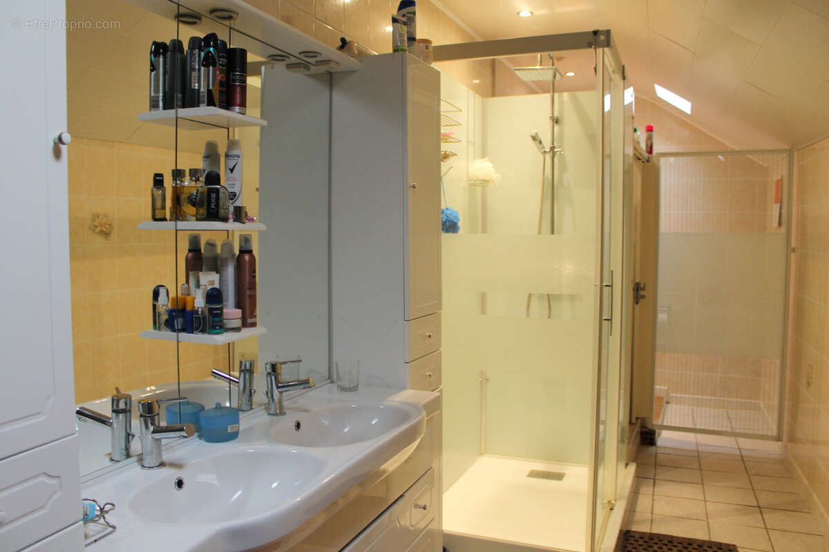 Maison à CHATEAUMEILLANT